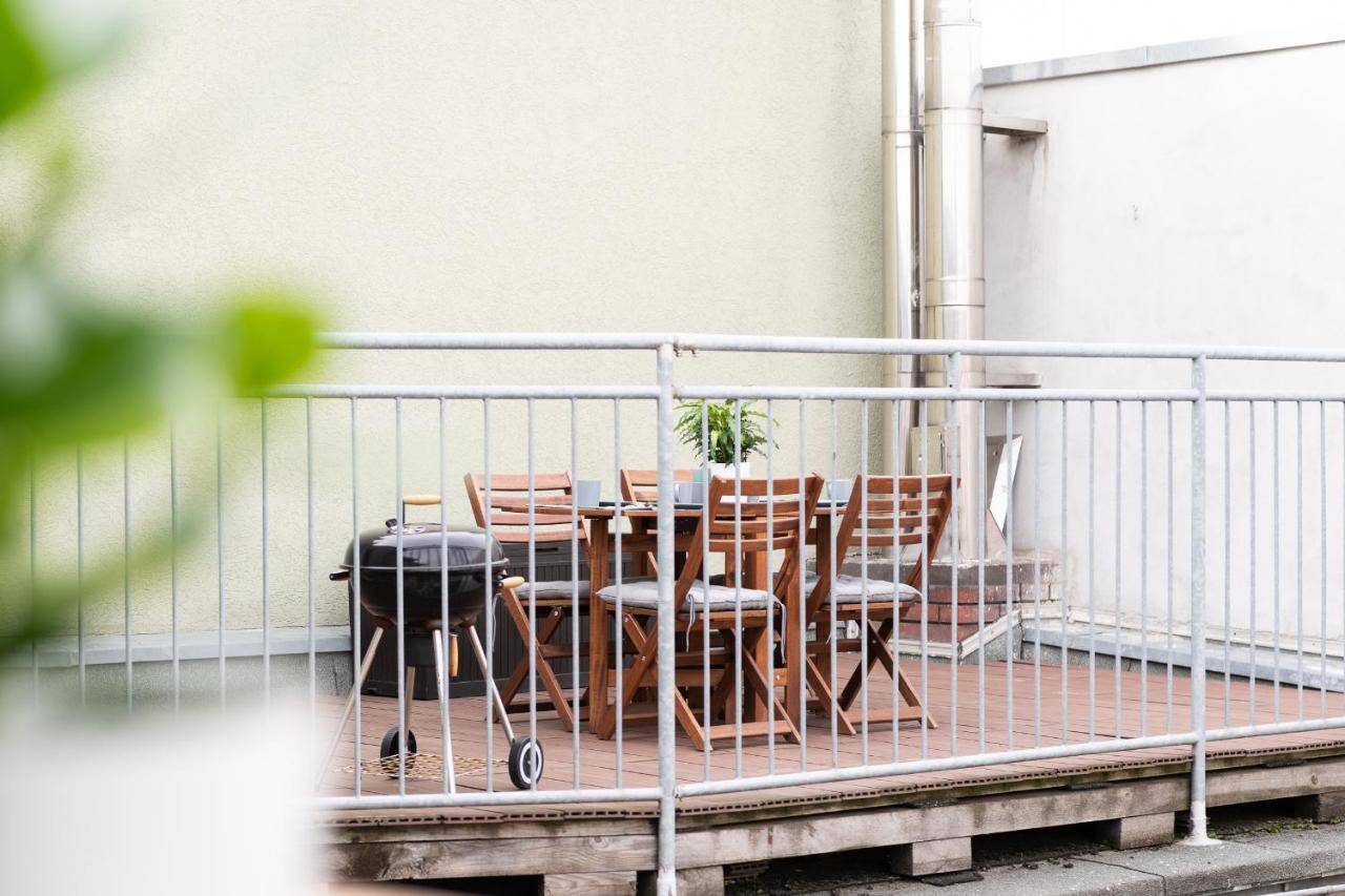 Ko-Living - Haendel Suite - Altstadt Mit Kueche, Smart Tv & Dachterrasse Halle  Kültér fotó